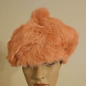 Elegant 100% Rabbit Fur in Peach